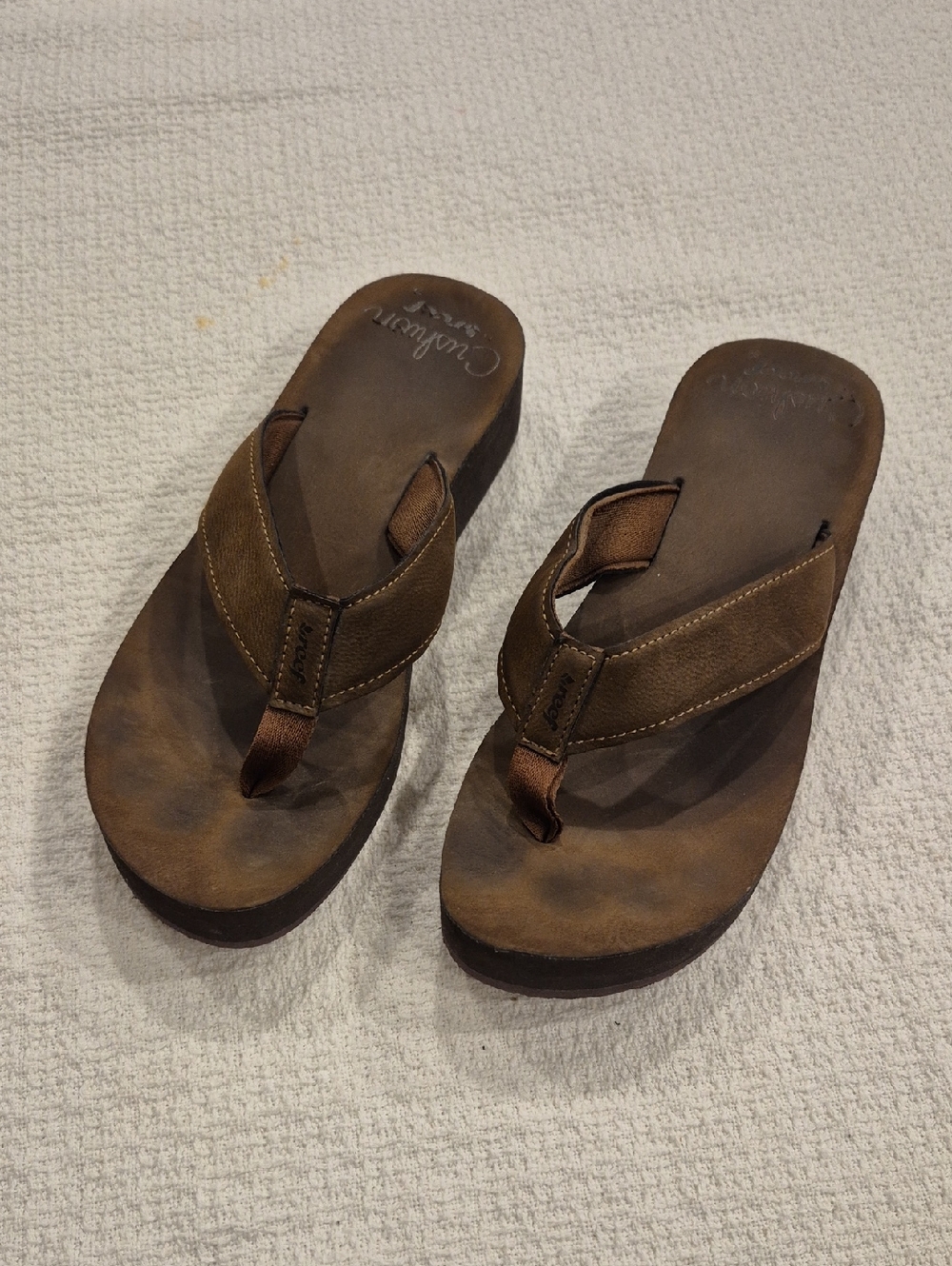 Women's Brown Leather Flip Flop Sandals